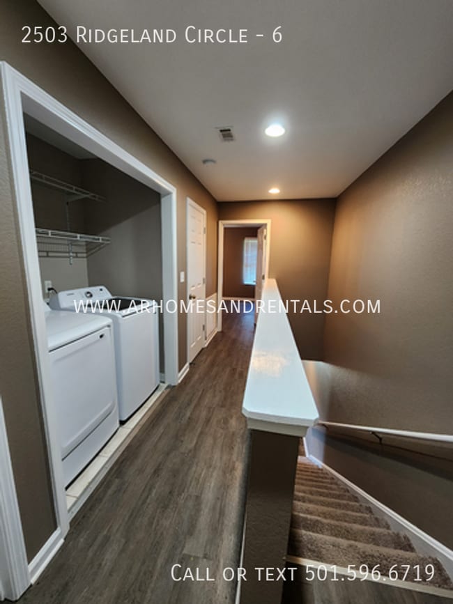 Building Photo - 2503 Ridgeland Cir