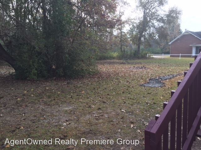 Building Photo - 3 br, 2 bath House - 1018 Sugarhill Drive