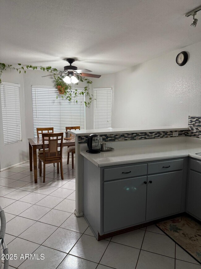 Foto del edificio - 20440 N 38th Ave