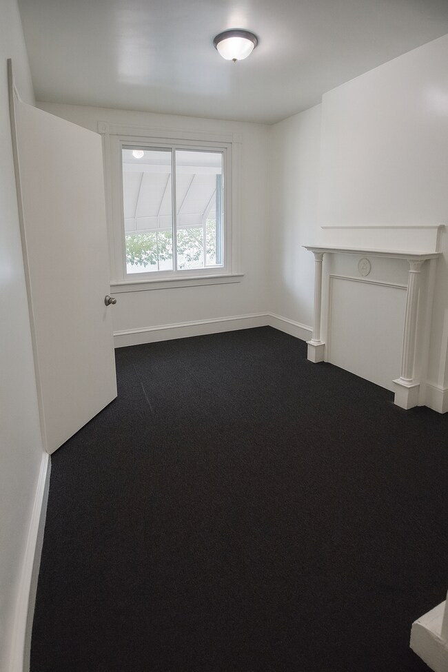 Foto del edificio - 4853 N Carlisle St