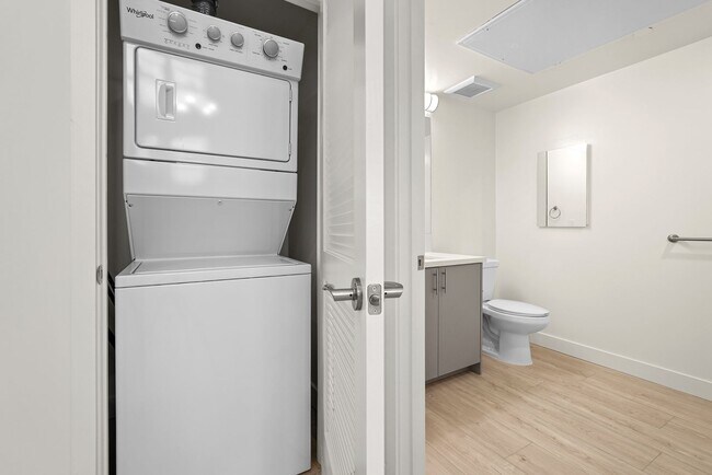Interior Photo - Elle at Westchester