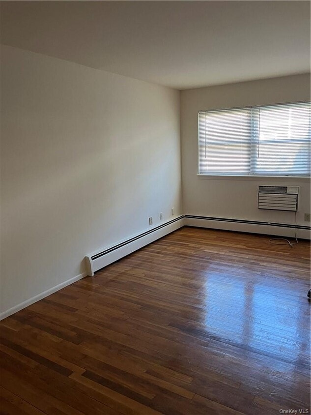 Foto del edificio - 95 N Middletown Rd
