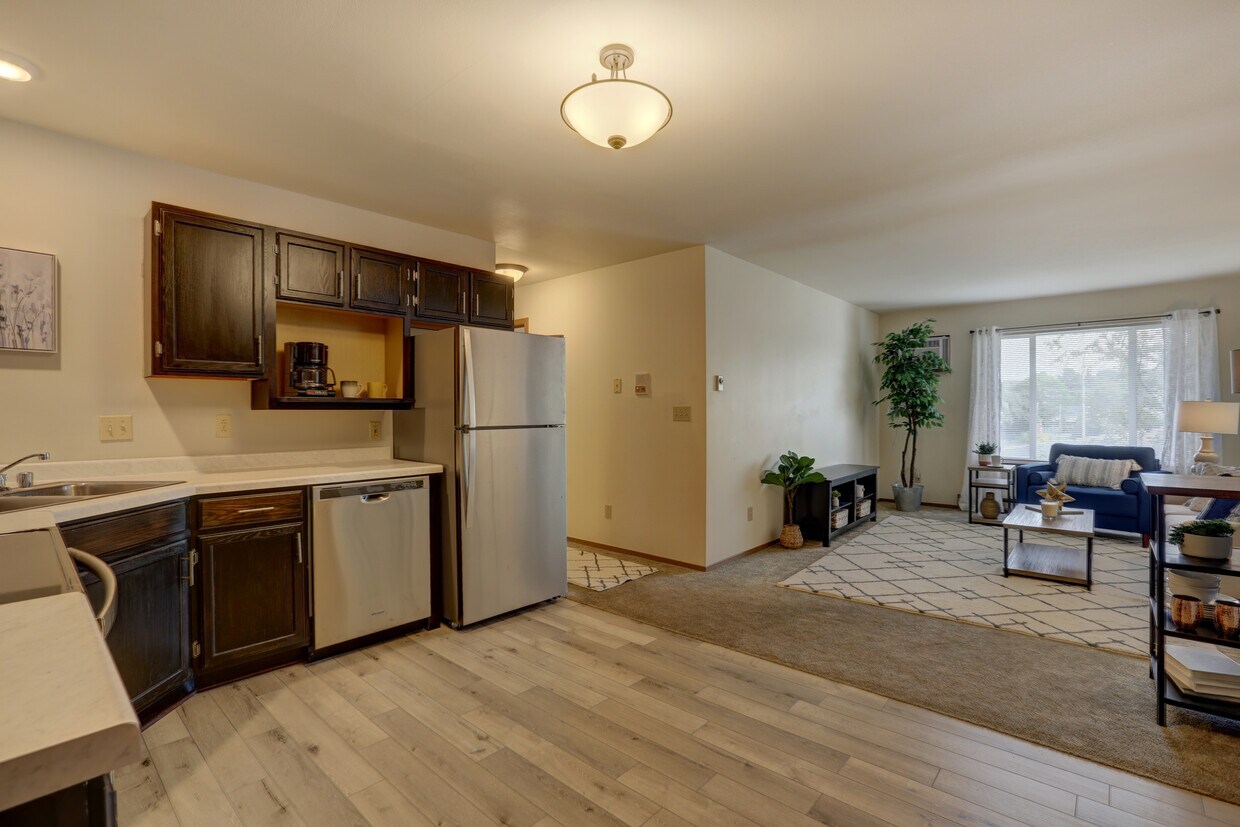 Water's Edge Apartments Wausau, WI