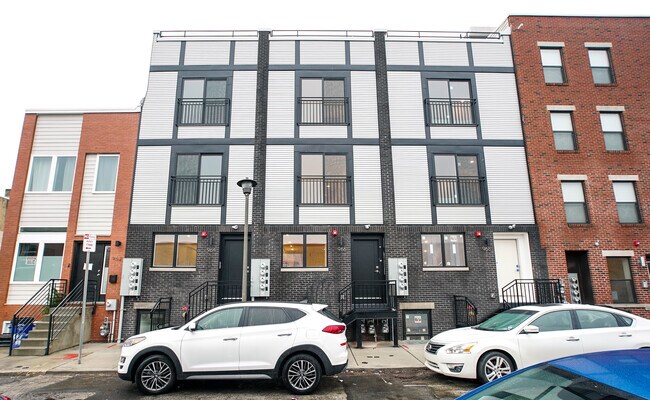 Building Photo - 968 N Marshall St