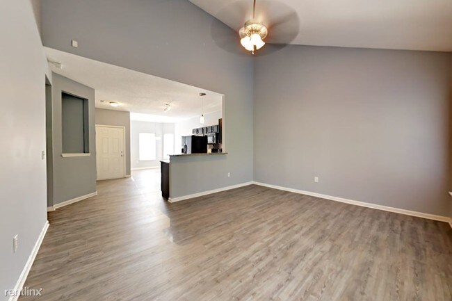 Foto del edificio - 871 Anchor Way NE