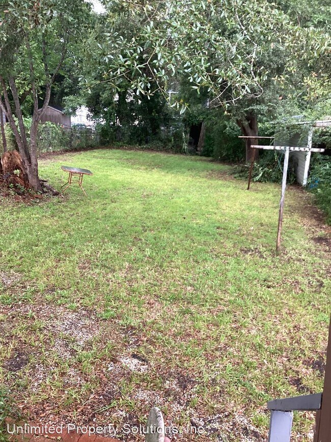 Foto del edificio - 2 br, 1 bath House - 909 N. 6th Street