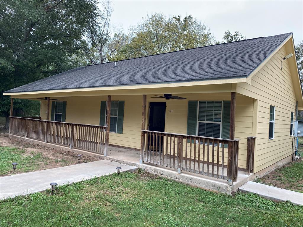 1411 Shady Oak Dr, Wharton, TX 77488 House Rental in Wharton, TX
