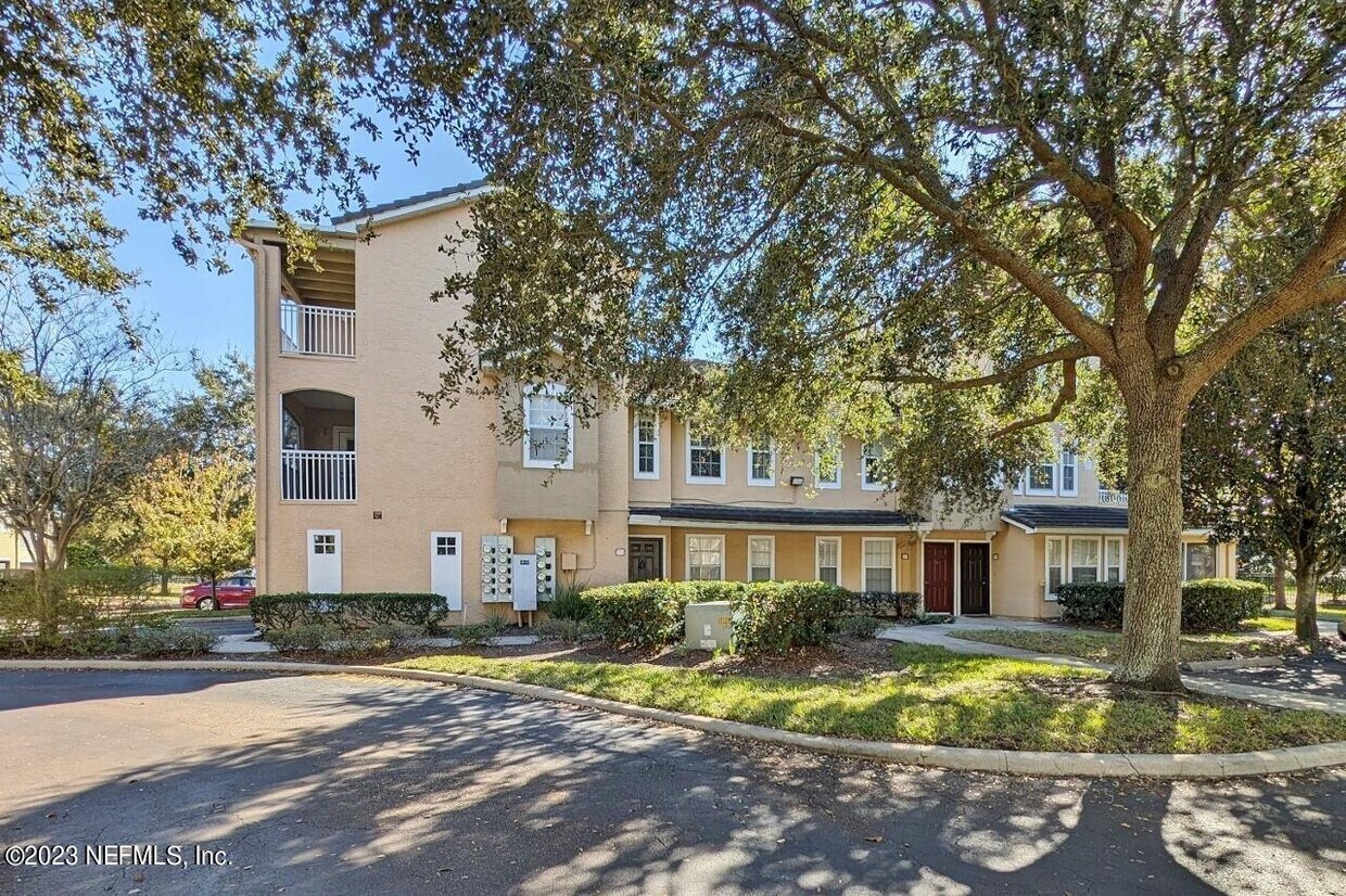 10075 GATE N Pky Unit 304, Jacksonville, FL 32246 Condo for Rent in