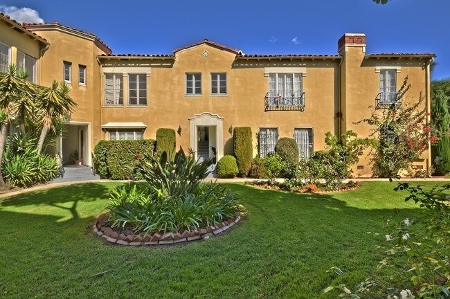 Foto del edificio - 1047-1053 S Orange Grove Ave