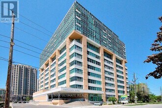 Building Photo - 2 Fieldway Rd