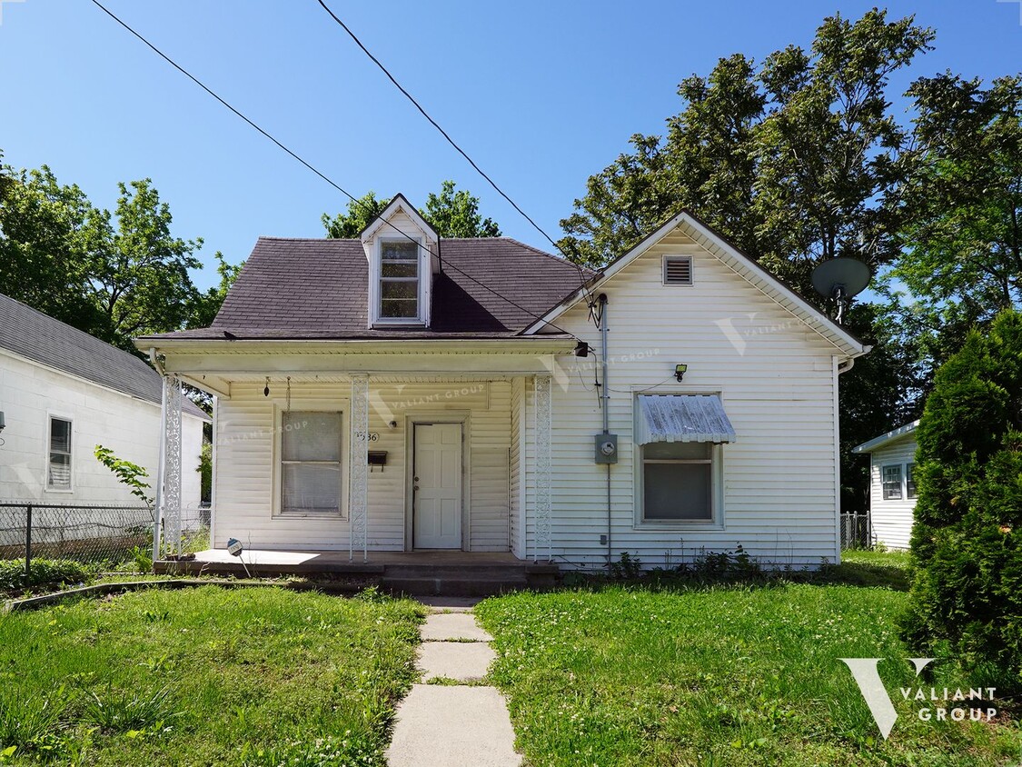 Primary Photo - Historic 3-Bedroom, 2-Bathroom Home in Mid...