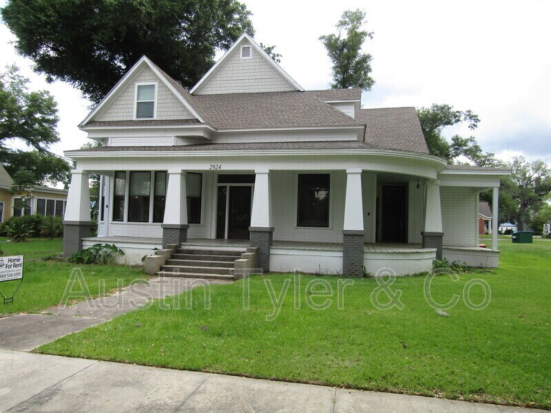 2924 Green St, Marianna, FL 32446 Condo for Rent in Marianna, FL