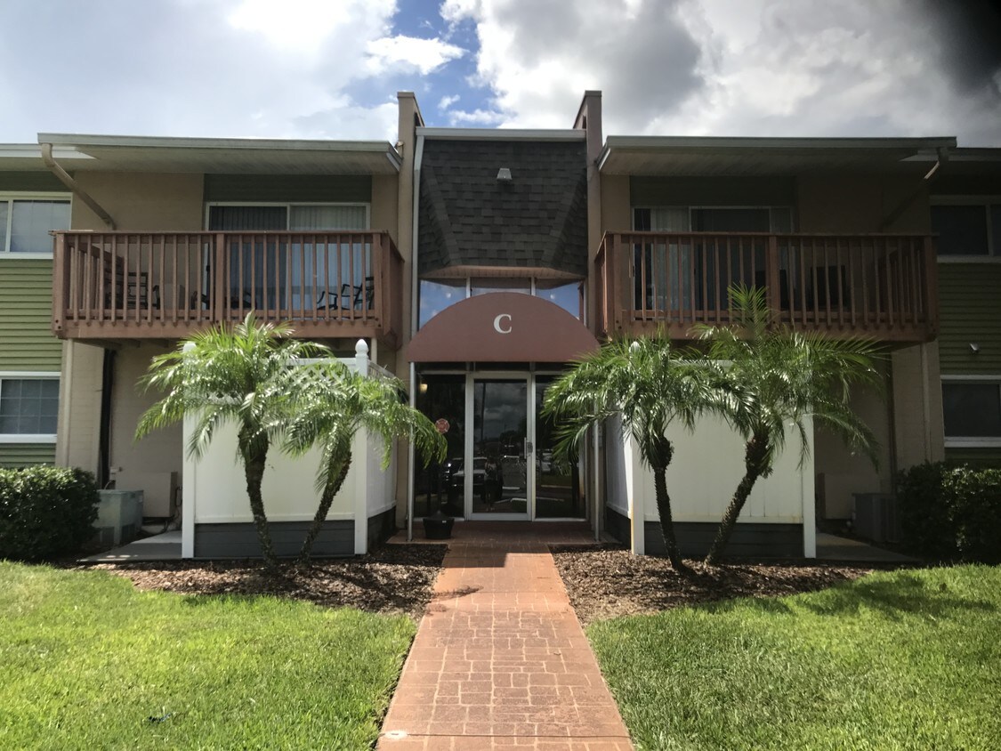 Foto principal - 1695 Lee Rd