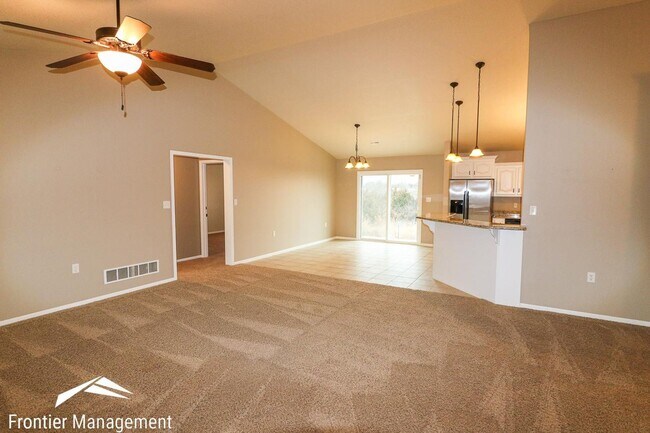 Building Photo - 3 br, 2 bath House - 1005 Conley Circle