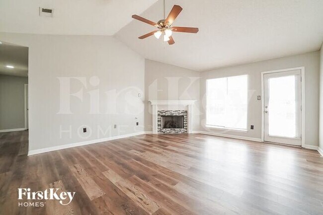 Building Photo - 2589 Baird Dr