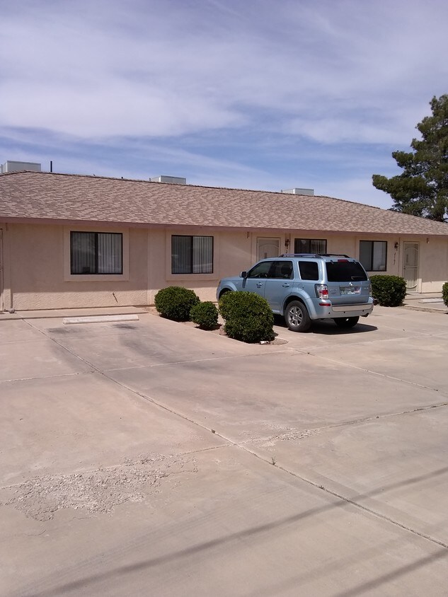 2103 Pasadena Ave, Kingman, AZ 86401 Apartments in Kingman, AZ
