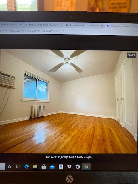 Bedroom - 70-20 261st St