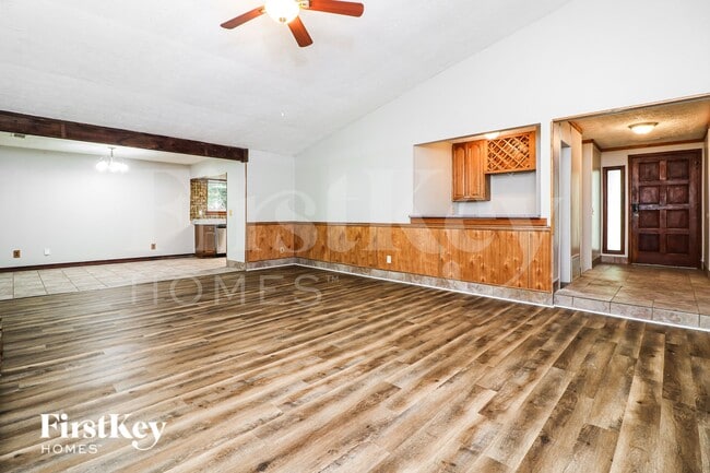 Building Photo - 446 Ridgetop Dr NW