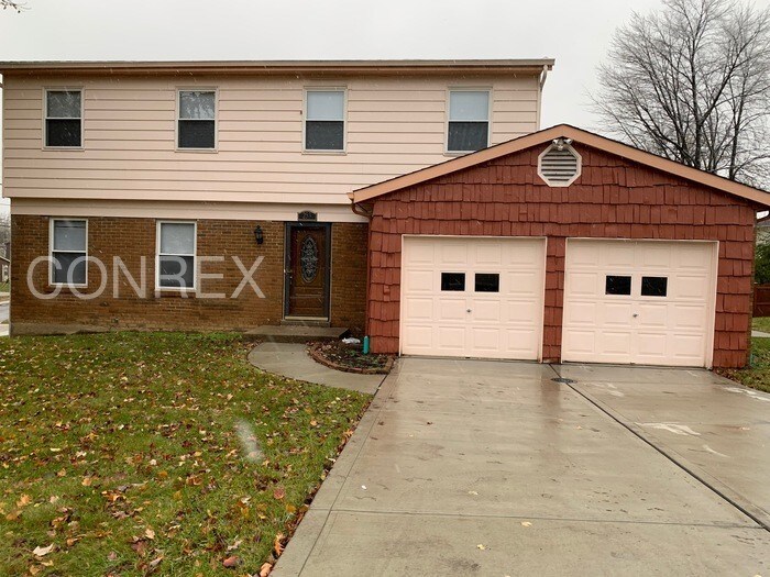 Primary Photo - Beautiful 2 Story Home