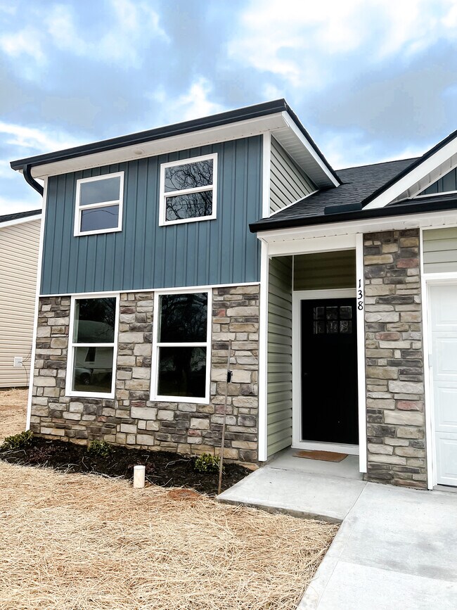 Building Photo - 138 Hadden Ave