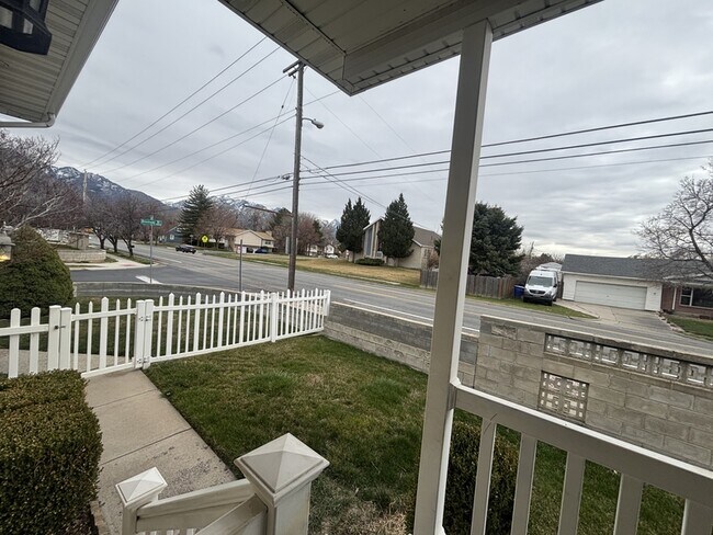 Foto del edificio - 1201 E 5600 S