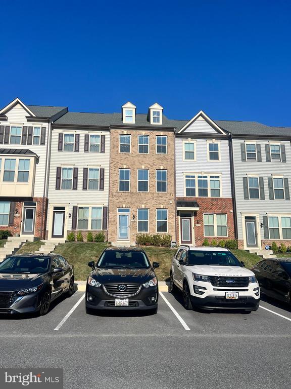 Building Photo - 3781 Vly Frd Wy