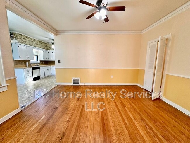 Building Photo - 1947 NW 20th St