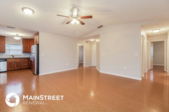 Foto del edificio - 1433 Vinetree Dr