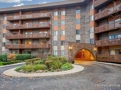 Foto del edificio - 120 Lakeview Dr