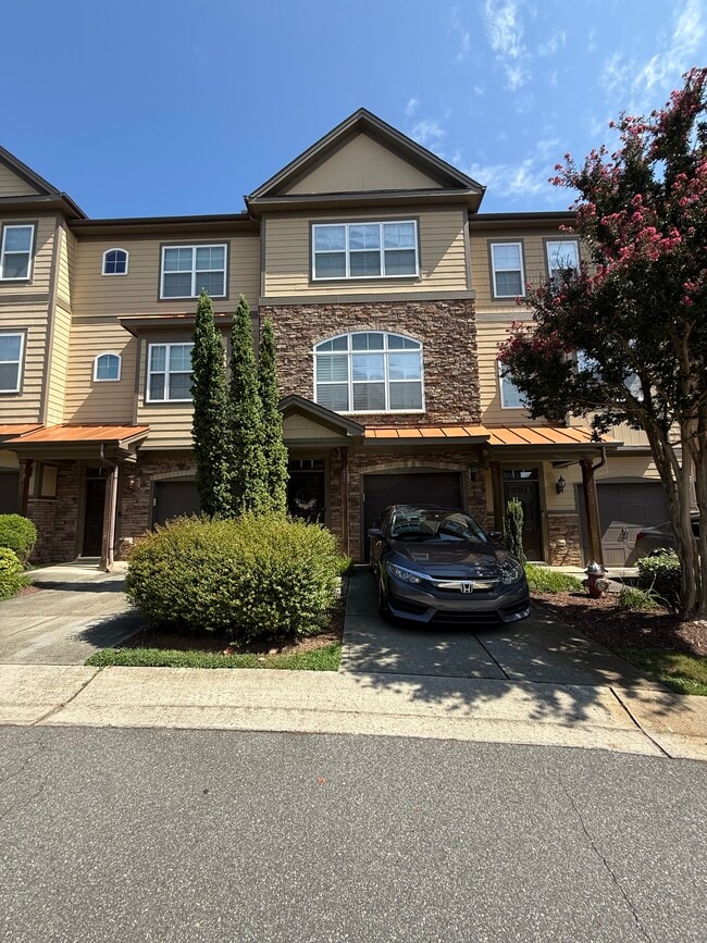 Building Photo - 2615 Stewart Pines Dr