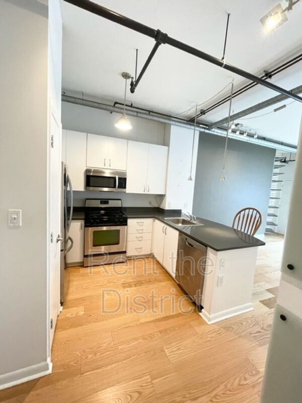 Foto del edificio - 1300 N St NW