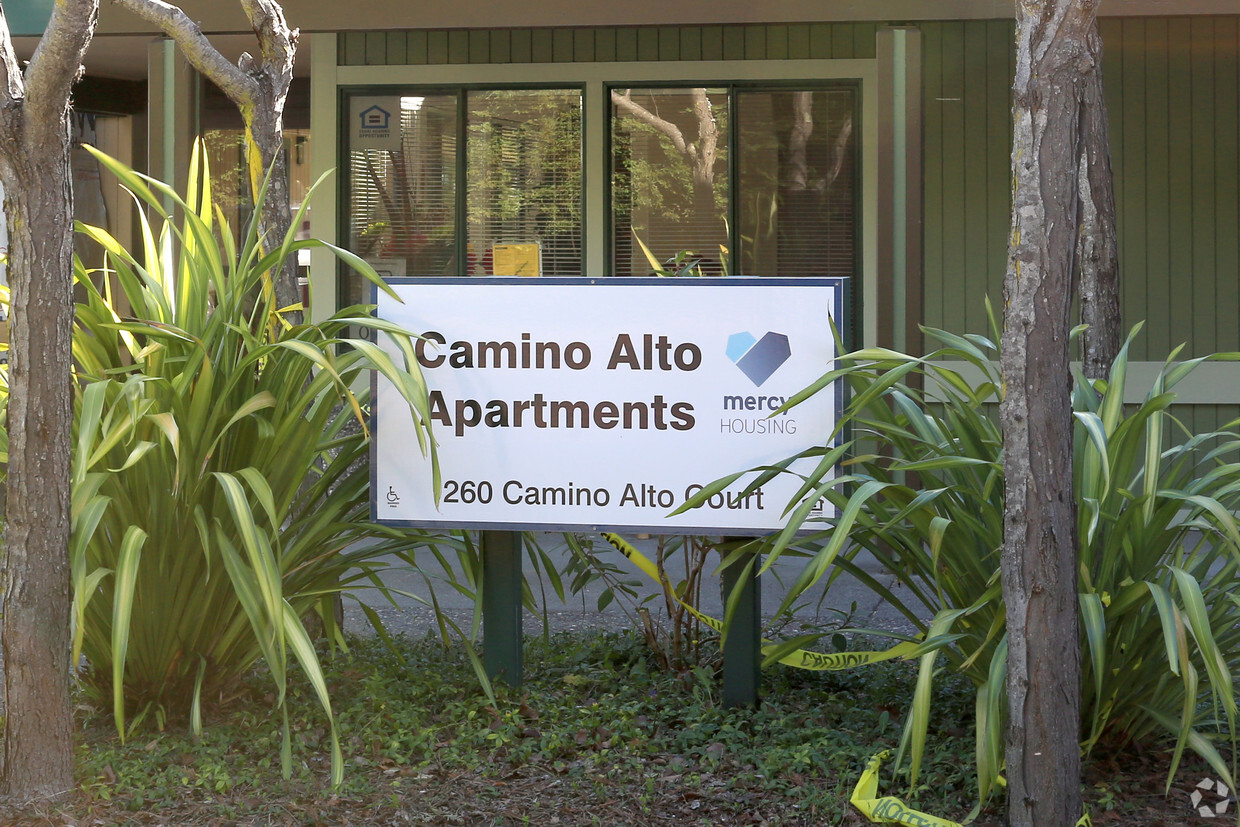 Signage - Camino Alto Apartments