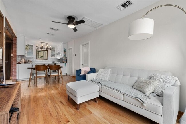 Foto del edificio - 4610 Avenue B