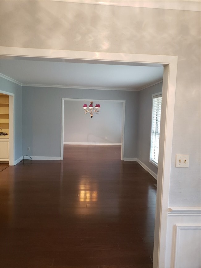 Building Photo - 175 Montbrook Dr