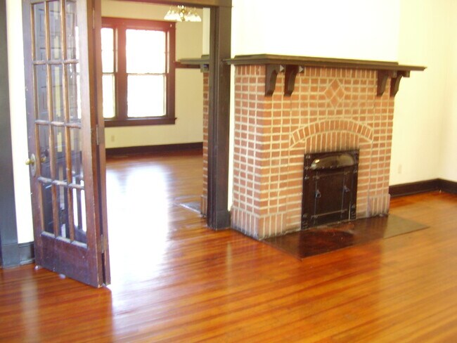 Foto del edificio - 103 Webb St