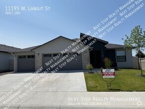 Building Photo - 11195 W Langit St