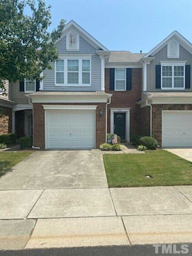 Primary Photo - 8410 Saltwood Pl