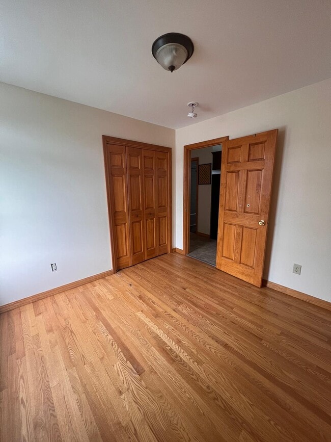 Building Photo - 115 Masten Ave