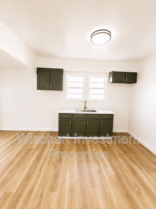 Foto del edificio - 426 Hazel Ave