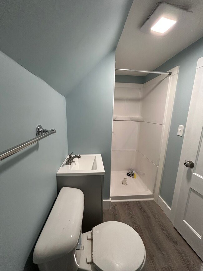 Foto del edificio - Charming 1-Bedroom Apartment in Russell, MA