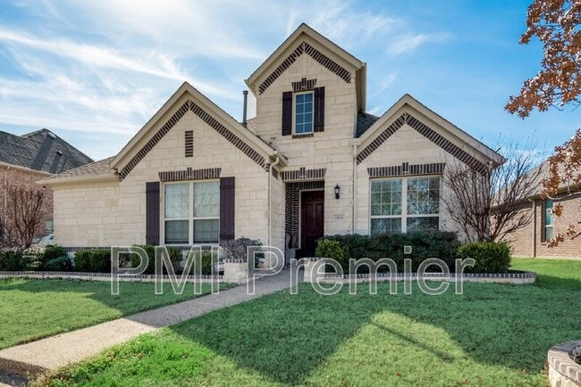 Building Photo - 2818 Balmoral Dr