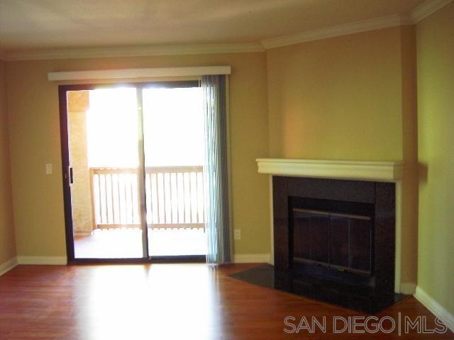 Foto del edificio - 12075 Alta Carmel Ct