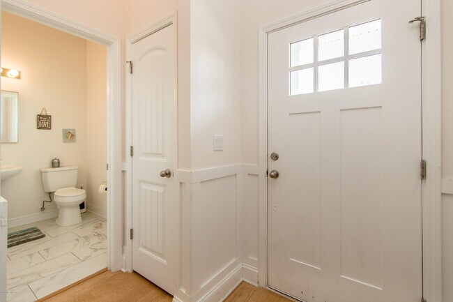 Building Photo - 3767 Plantation Oaks Blvd