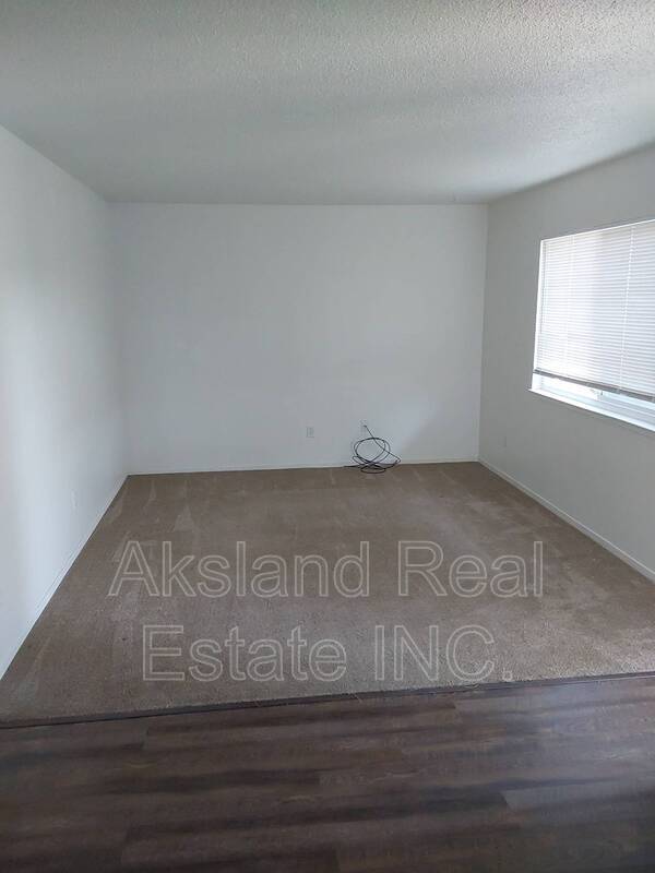 Foto del edificio - 4707 Elm St
