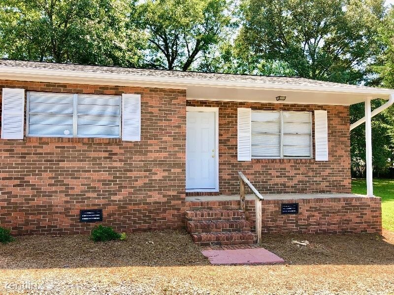 1119 Northwest Blvd