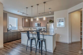 2BR, 2BA - 1458 SF B3 - Kitchen - The Village at Lakefront