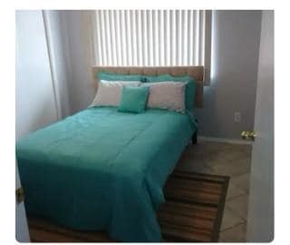 Foto del edificio - 3005 Larkin Ln