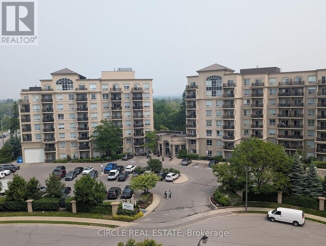 Building Photo - 8-408 Maison Parc Ct