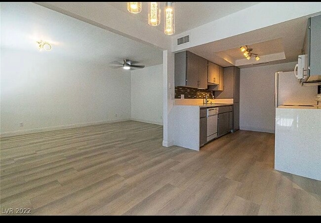 Building Photo - 331 Misty Isle Lane, Unit D