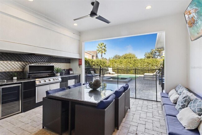 Foto del edificio - 7423 Sparkling Ct